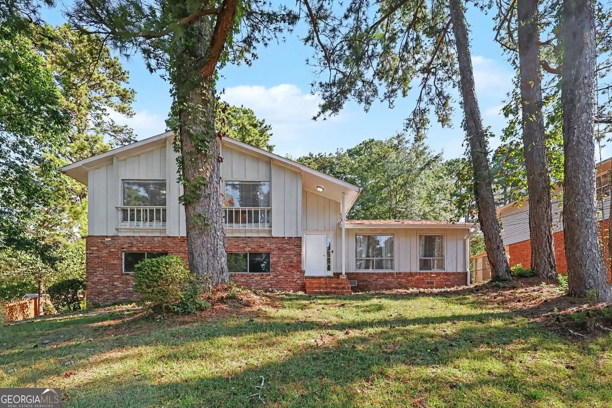 Photo 1 of Single family home for sale at 1870 Sandgate Cir, South Fulton, GA 30349 | MLS# 10858031 | Listing updated on 2026-10-22