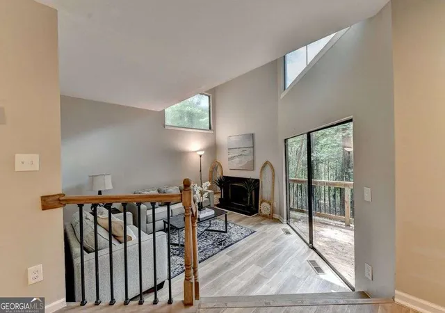 5th image of 2503 Terrace Trl, Decatur, GA 30035 | MLS# 10791755