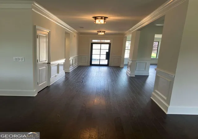 Photo 4 of Single family home for sale at 301 Lowell St, Atlanta, GA 30331 | MLS# 10792710 | Listing updated on 2026-08-06