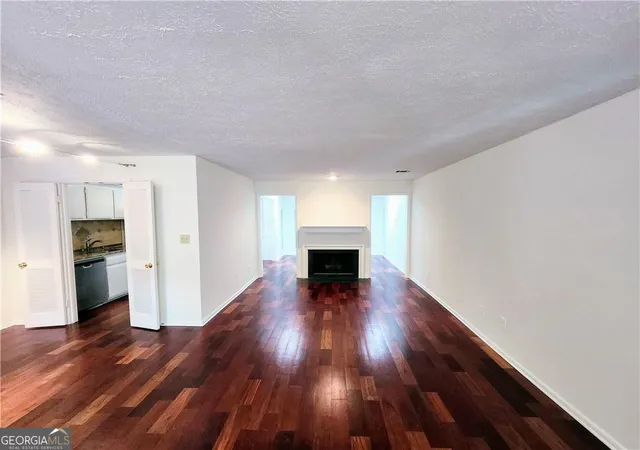 3rd image of 8740 Roswell Roa #9D, Sandy Springs, GA 30350 | MLS# 10779570