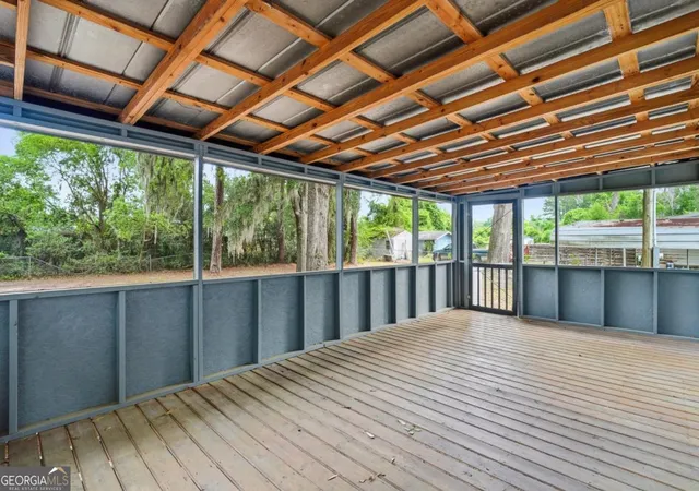3rd image of 131 Harvey Rd, Brunswick, GA 31525 | MLS# 10761292