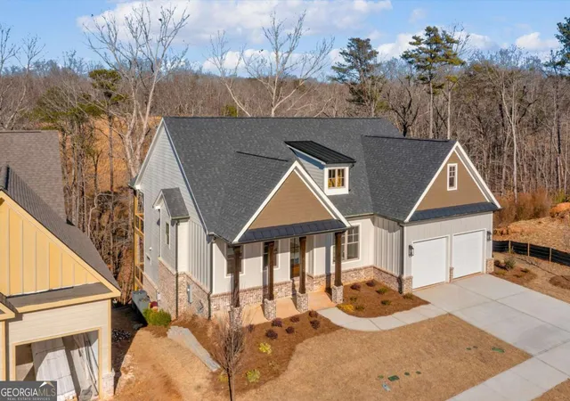 Photo 2 of Single family home for sale at 7054 Hammock Trl, Gainesville, GA 30506 | MLS# 10678218 | Listing updated on 2026-09-09