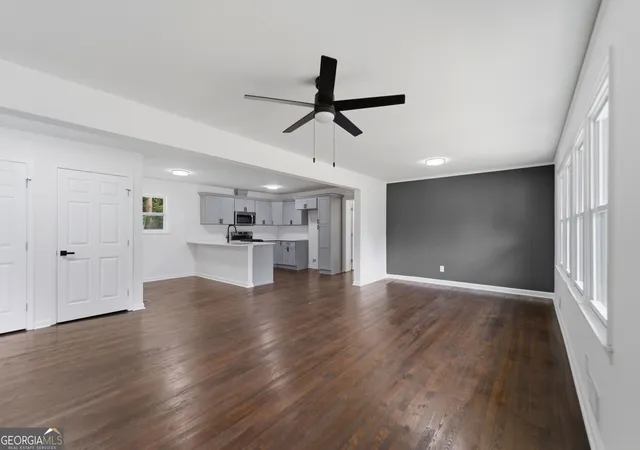 Photo 4 of Single family home for sale at 111 Woodhaven Dr, Jonesboro, GA 30236 | MLS# 10832677 | Listing updated on 2026-09-23