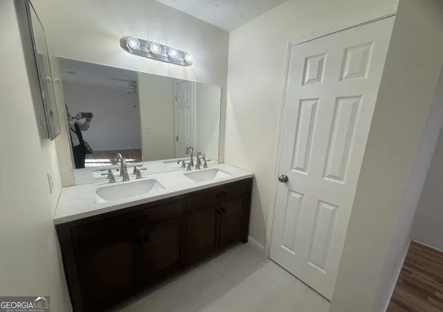 4th image of 3563 Splinterwood Rd, Peachtree Corners, GA 30092 | MLS# 10802713