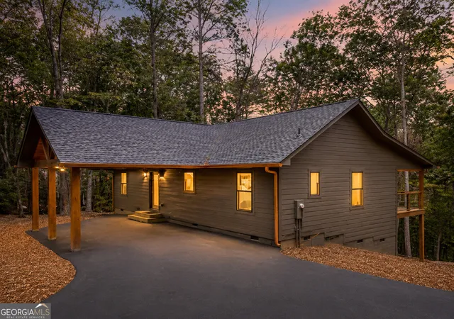 Homes for sale in Ellijay, GA | 274 Medina Court, Ellijay, GA 30540 | MLS# 10733088