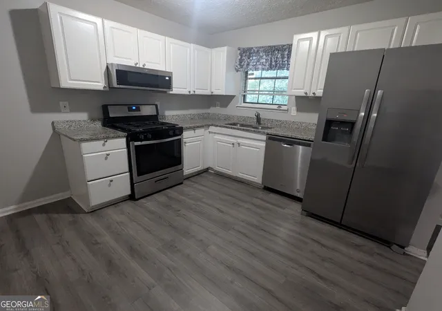 3rd image of 2153 Cherokee Valley Cir, Lithonia, GA 30058 | MLS# 10821452