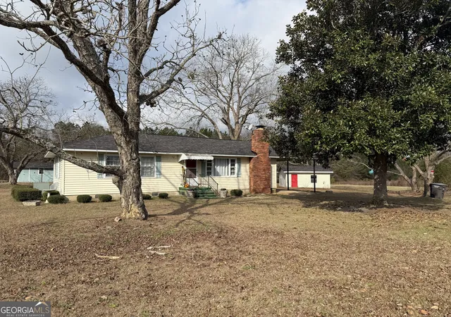 Homes for sale in Abbeville, GA | 15497 Hwy 233, Abbeville, GA 31001 | MLS# 10667214