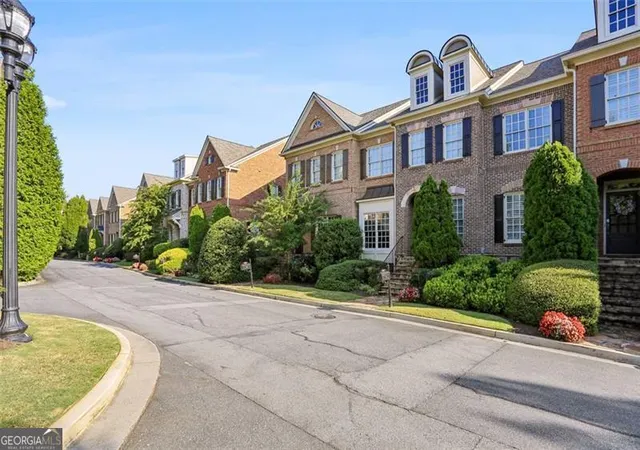 Townhouse for sale at 594 Parkside Village Way, Marietta, GA 30060 | MLS# 10603810 | Listing updated on 2025-10-20