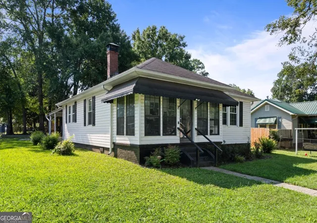 2nd image of 4031 3rd Ave, Rockmart, GA 30153 | MLS# 10824810