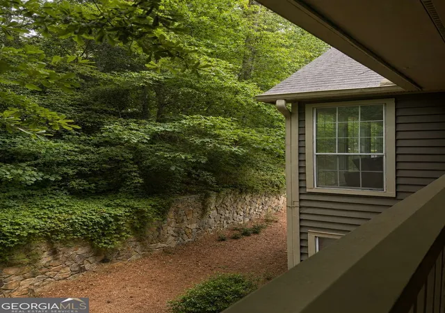 Photo 3 of Condo for sale at 1303 Country Park Dr, Smyrna, GA 30080 | MLS# 10763914 | Listing updated on 2026-09-04