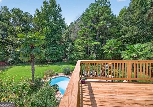 Photo 3 of Single family home for sale at 2194 Ne Indian Shoals Dr Ne, Loganville, GA 30052 | MLS# 10836025 | Listing updated on 2026-09-13