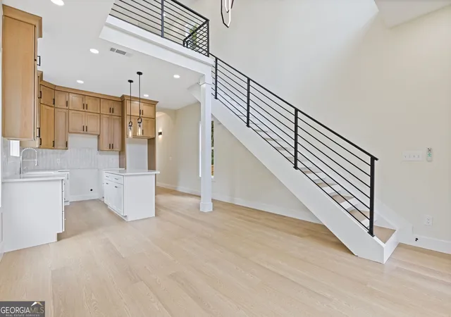 Photo 4 of Single family home for sale at 966 Coleman St Sw, Atlanta, GA 30310 | MLS# 10799369 | Listing updated on 2026-08-27