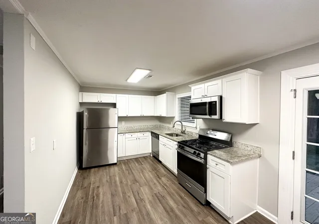 Photo 3 of Single family home for sale at 659 Country Clb Rd, Newnan, GA 30263 | MLS# 10500926 | Listing updated on 2026-09-19