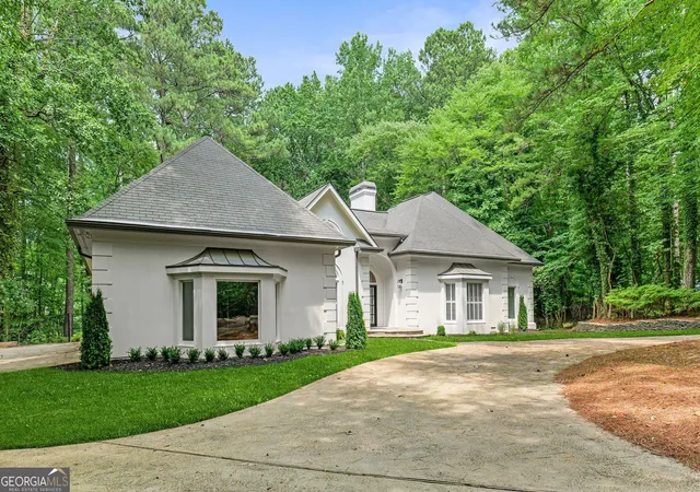 Photo 3 of Single family home for sale at 100 Old Hickory Ln, Powder Springs, GA 30127 | MLS# 10800867 | Listing updated on 2026-09-11