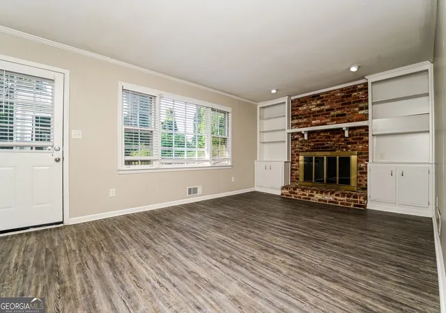 4th image of 2216 Country Club Dr Se, Conyers, GA 30013 | MLS# 10806349