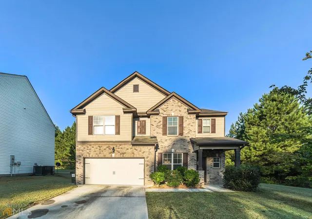 Single Family Residence at 5615 Wisbech Way, Atlanta, GA 30349 | MLS# 10094374 | | Sold on 2022-10-27