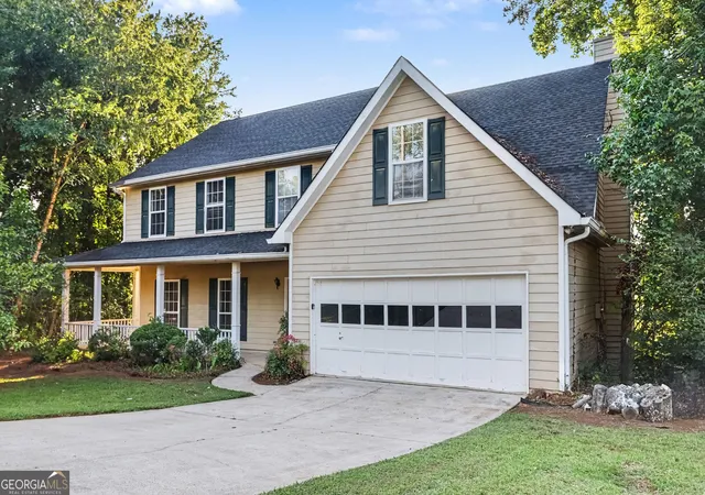 1st image of 2042 Fox Hound Wy, Lawrenceville, GA 30043 | MLS# 10826792