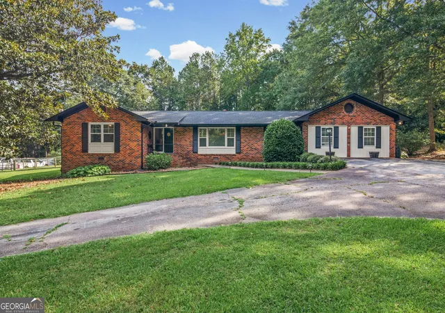 2nd image of 163 Sheppard Dr, Newnan, GA 30263 | MLS# 10803971