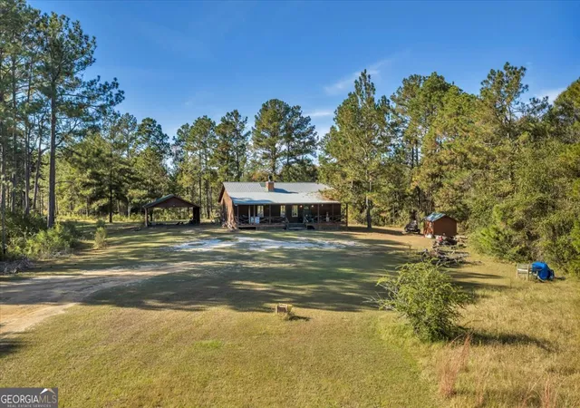 Homes for sale in Abbeville, GA | 874 Mistletoe Rd, Abbeville, GA 31001 | MLS# 10631854