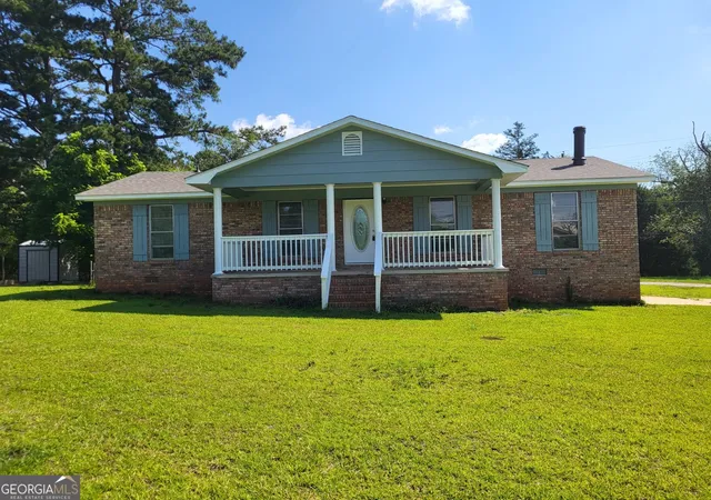 Homes for sale in Valley, AL | 5461 28th Ave, Valley, AL 36854 | MLS# 10785944