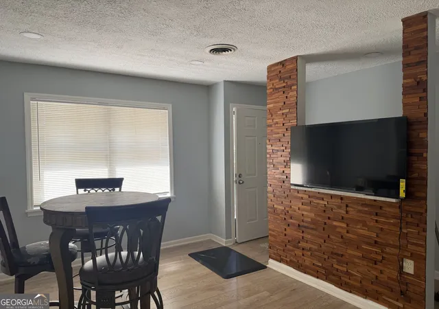 Photo 3 of Single family home for sale at 208 Drake Dr, Thomaston, GA 30286 | MLS# 10828748 | Listing updated on 2026-09-08