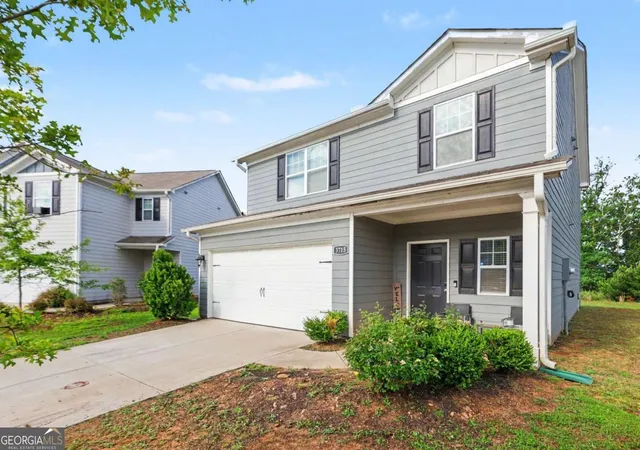 2nd image of 3715 Tommyhawk Ct, Douglasville, GA 30135 | MLS# 10786078