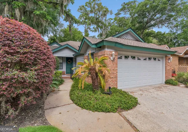 2nd image of 22 Bay Tree Ct W, St. Simons, GA 31522 | MLS# 10790378
