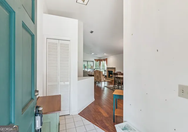 3rd image of 22 Bay Tree Ct W, St. Simons, GA 31522 | MLS# 10790378