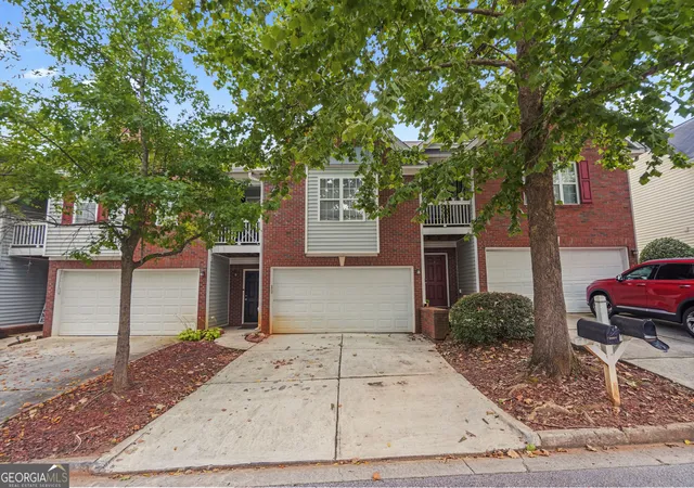 Photo 1 of Townhouse for sale at 2007 Manhattan Pkwy, Decatur, GA 30035 | MLS# 10836380 | Listing updated on 2026-09-14