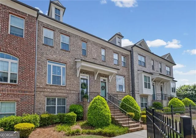 Photo 3 of Townhouse for sale at 3239 Hartford Ml Dr, Duluth, GA 30097 | MLS# 10816707 | Listing updated on 2026-08-18