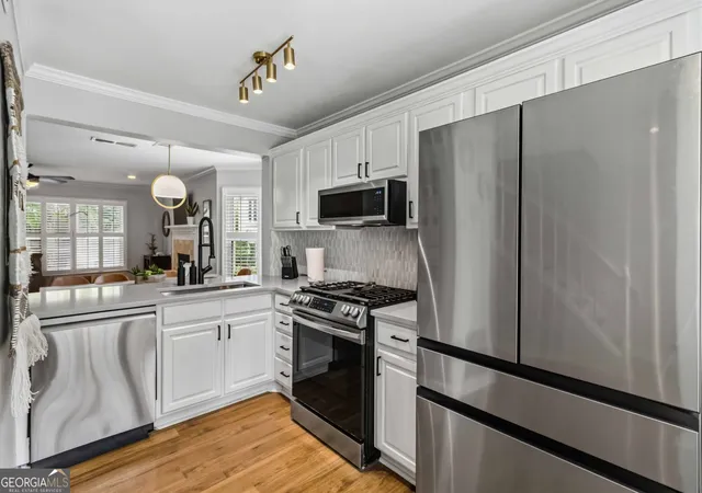 2nd image of 902 Defoors Lndg Nw, Atlanta, GA 30318 | MLS# 10793048