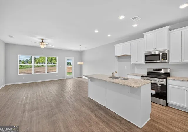 Photo 3 of Townhouse for sale at 2868 Lillian Ln, Douglasville, GA 30135 | MLS# 10833123 | Listing updated on 2026-08-27