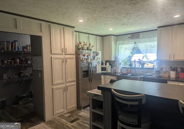 Photo 4 of Manufactured home for sale at 130 Kathy Lane, Temple, GA 30179 | MLS# 10826573 | Listing updated on 2026-09-16
