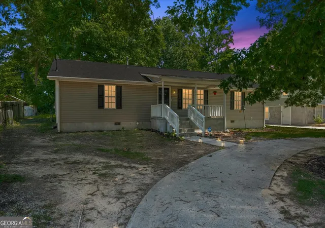 2nd image of 566 Shadowmoor Cir, Thomson, GA 30824 | MLS# 10778412