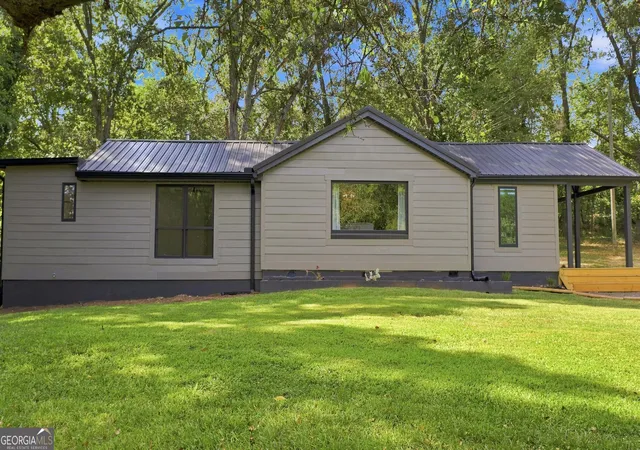 Photo 3 of Single family home for sale at 13 W Center Rd Se, Rome, GA 30161 | MLS# 10833589 | Listing updated on 2026-10-01