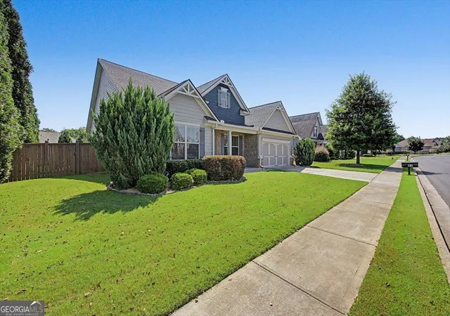 2nd image of 43 Stateley Oaks Dr Se, Cartersville, GA 30120 | MLS# 10830000