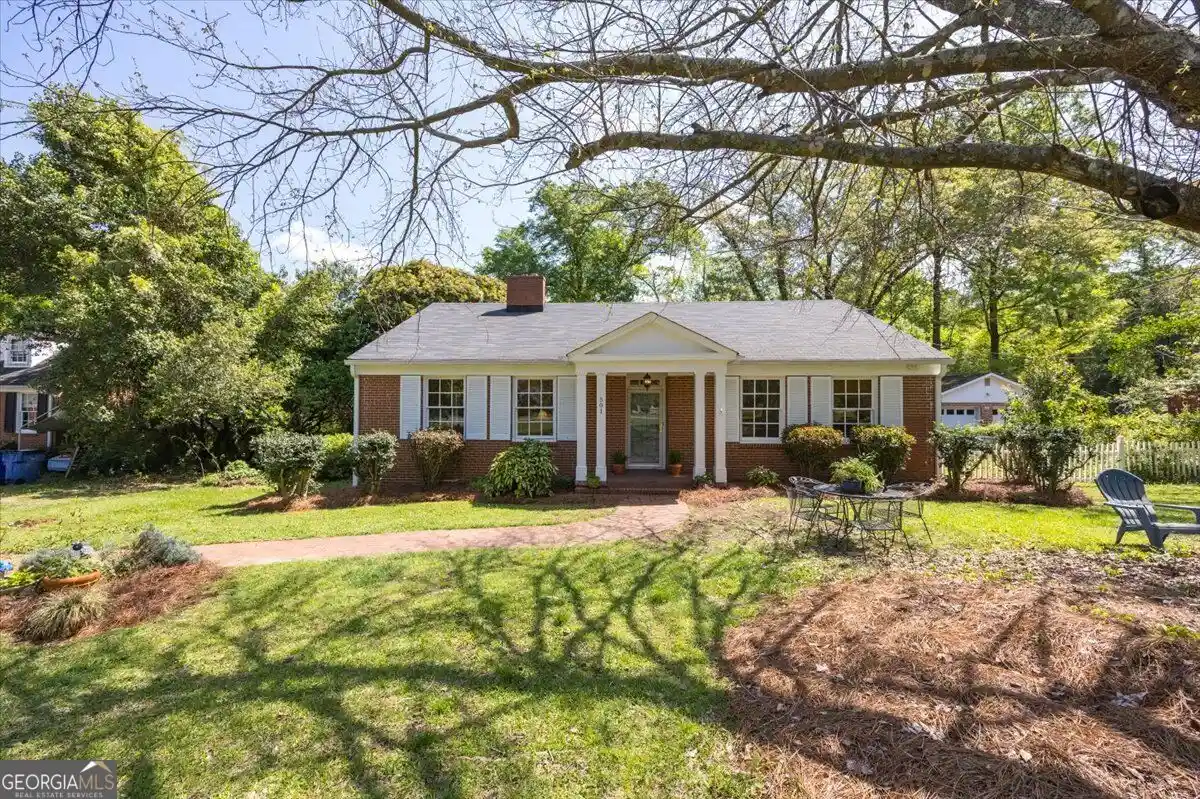 Photo 1 of Single family home for sale at 501 Pinecrest Rd, Macon, GA 31204 | MLS# 10853813 | Listing updated on 2026-10-15