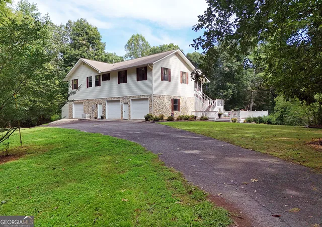 2nd image of 409 Johnson Mill Rd, Ellijay, GA 30536 | MLS# 10593459