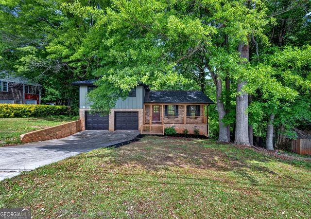 2nd image of 2164 Riverbrook Rd, Decatur, GA 30035 | MLS# 10761903