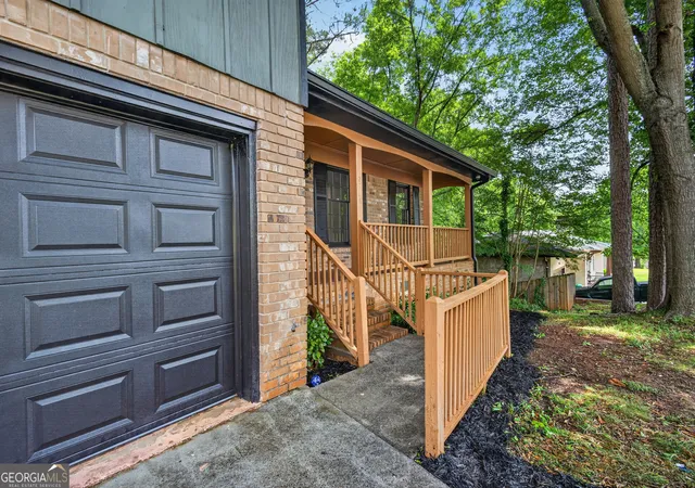 5th image of 2164 Riverbrook Rd, Decatur, GA 30035 | MLS# 10761903