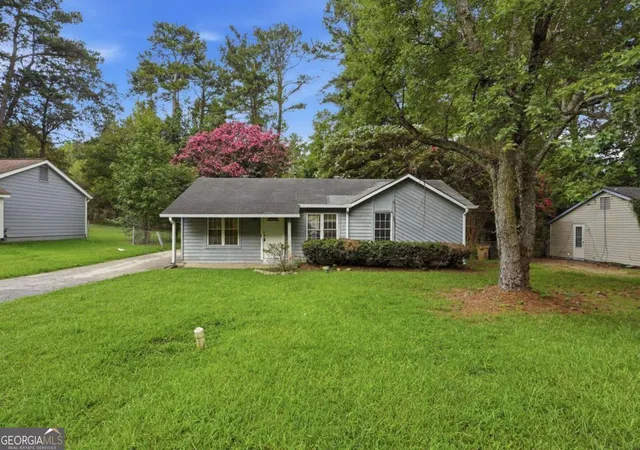 Photo 1 of Sale Pending at 8971 Ashwood Dr, Riverdale, GA 30274 | MLS# 10826408 | Listing updated on 2026-09-01