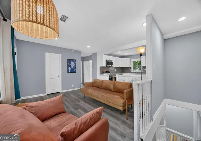 5th image of 2162 Doris Dr, Decatur, GA 30034 | MLS# 10799372