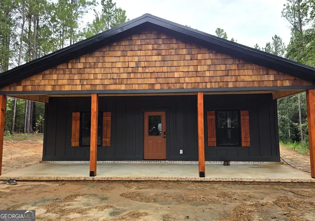 Photo 1 of Single family home for sale at 1152 Clarks Bridge Rd, Stapleton, GA 30823 | MLS# 10835244 | Listing updated on 2026-09-26