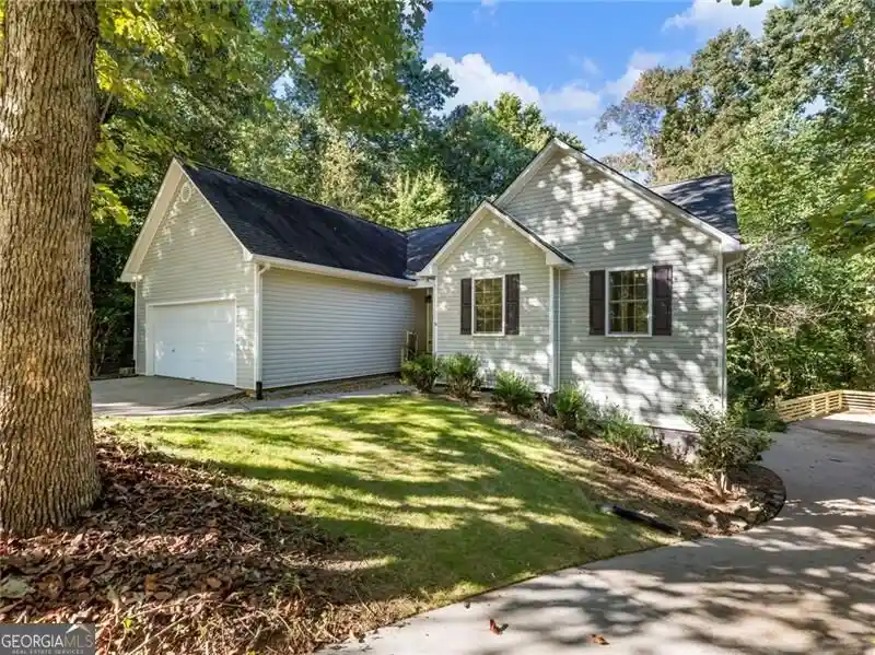 Photo 1 of Single family home for sale at 8765 Covestone Dr, Gainesville, GA 30506 | MLS# 10857287 | Listing updated on 2026-10-15