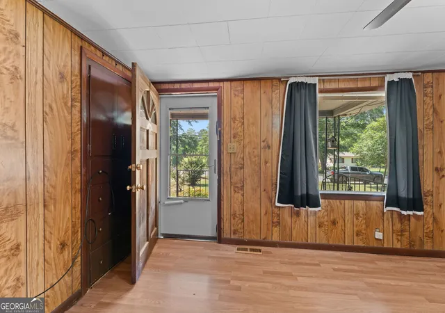 Photo 4 of Sale Pending at 4644 Brookhaven Rd, Macon, GA 31206 | MLS# 10835029 | Listing updated on 2026-09-03