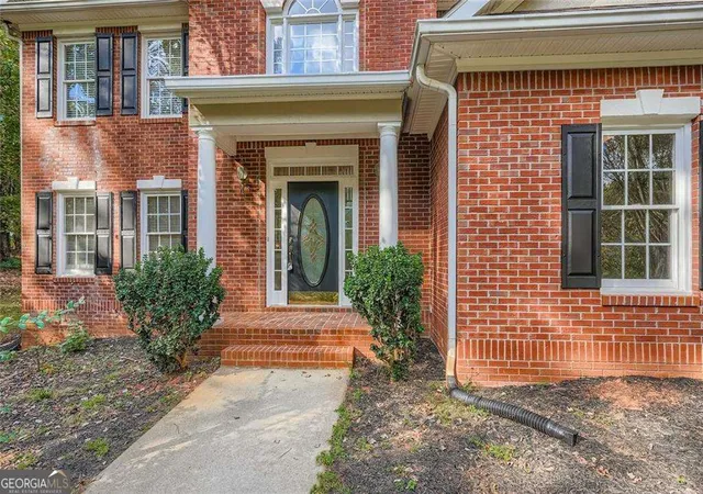 Photo 3 of Single family home for sale at 100 Hamilton Glen Ct, Fayetteville, GA 30215 | MLS# 10795366 | Listing updated on 2026-09-21