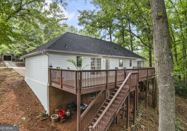 Photo 3 of Single family home for sale at 375 Brookstone Dr, Athens, GA 30605 | MLS# 10806171 | Listing updated on 2026-10-05