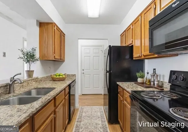 2nd image of 300 Johnson Ferry Rd Ne #B609, Sandy Springs, GA 30328 | MLS# 10786264