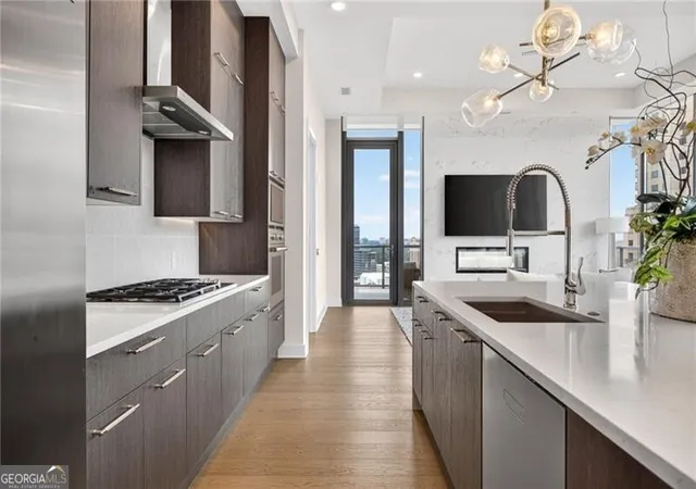 Photo 3 of Condo for sale at 40 12Th St Ne #1903, Atlanta, GA 30309 | MLS# 10826430 | Listing updated on 2026-08-28