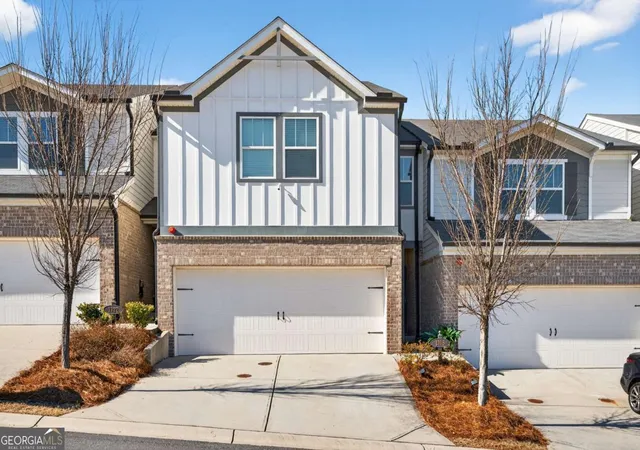 Photo 1 of Townhouse for sale at 1318 Vayda Ct, Marietta, GA 30066 | MLS# 10695116 | Listing updated on 2026-08-18